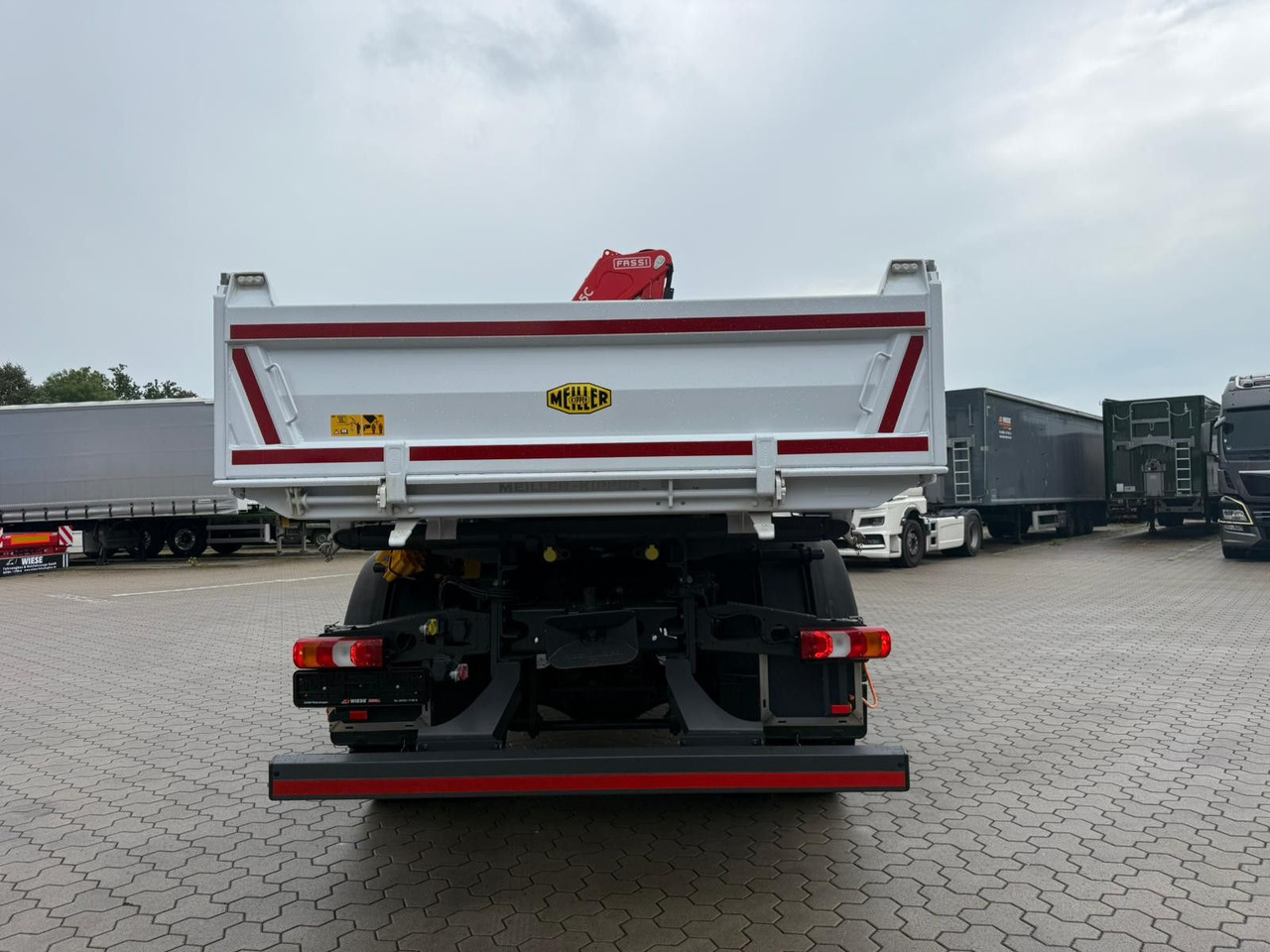 Mercedes-Benz Arocs 1835 4x4 Allrad Fassi F135 Kran Kipper - شاحنة قلاب, شاحنة كرين: صورة 5 Mercedes-Benz Arocs 1835 4x4 Allrad Fassi F135 Kran Kipper - شاحنة قلاب, شاحنة كرين: صورة 5