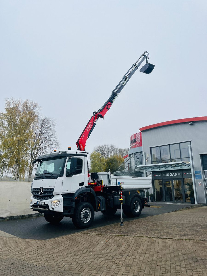 Mercedes-Benz Arocs 1835 4x4 Meiller Fassi F135 Kran Kipper - شاحنة قلاب, شاحنة كرين: صورة 3 Mercedes-Benz Arocs 1835 4x4 Meiller Fassi F135 Kran Kipper - شاحنة قلاب, شاحنة كرين: صورة 3