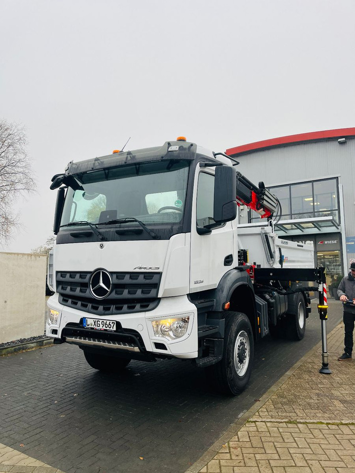 Mercedes-Benz Arocs 1835 4x4 Meiller Fassi Kran Kipper - شاحنة قلاب, شاحنة كرين: صورة 3 Mercedes-Benz Arocs 1835 4x4 Meiller Fassi Kran Kipper - شاحنة قلاب, شاحنة كرين: صورة 3