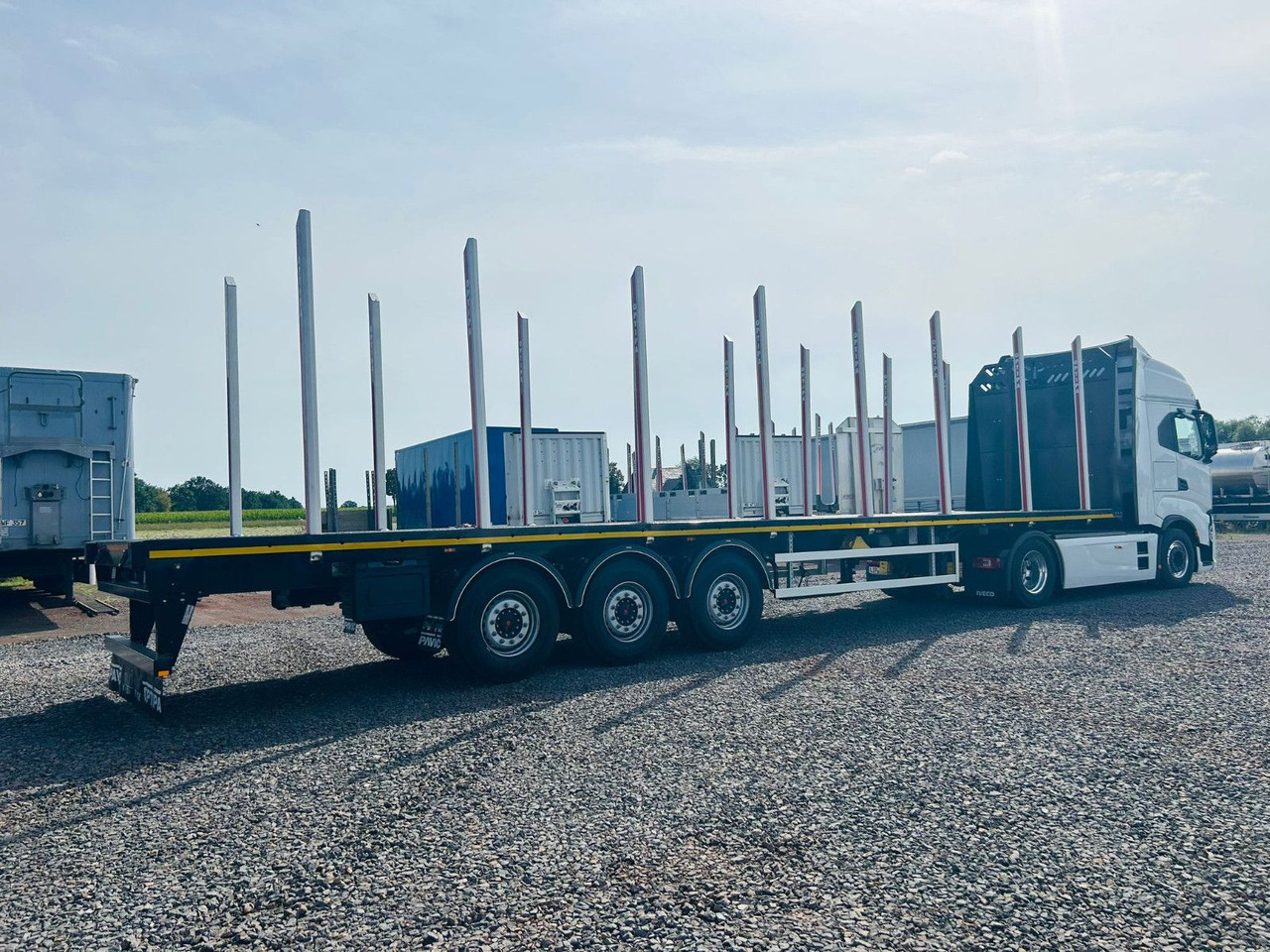 PAVIC PRSH27 Plateau Rungen Schnellwechselsystem - نصف مقطورة اخشاب: صورة 4 PAVIC PRSH27 Plateau Rungen Schnellwechselsystem - نصف مقطورة اخشاب: صورة 4