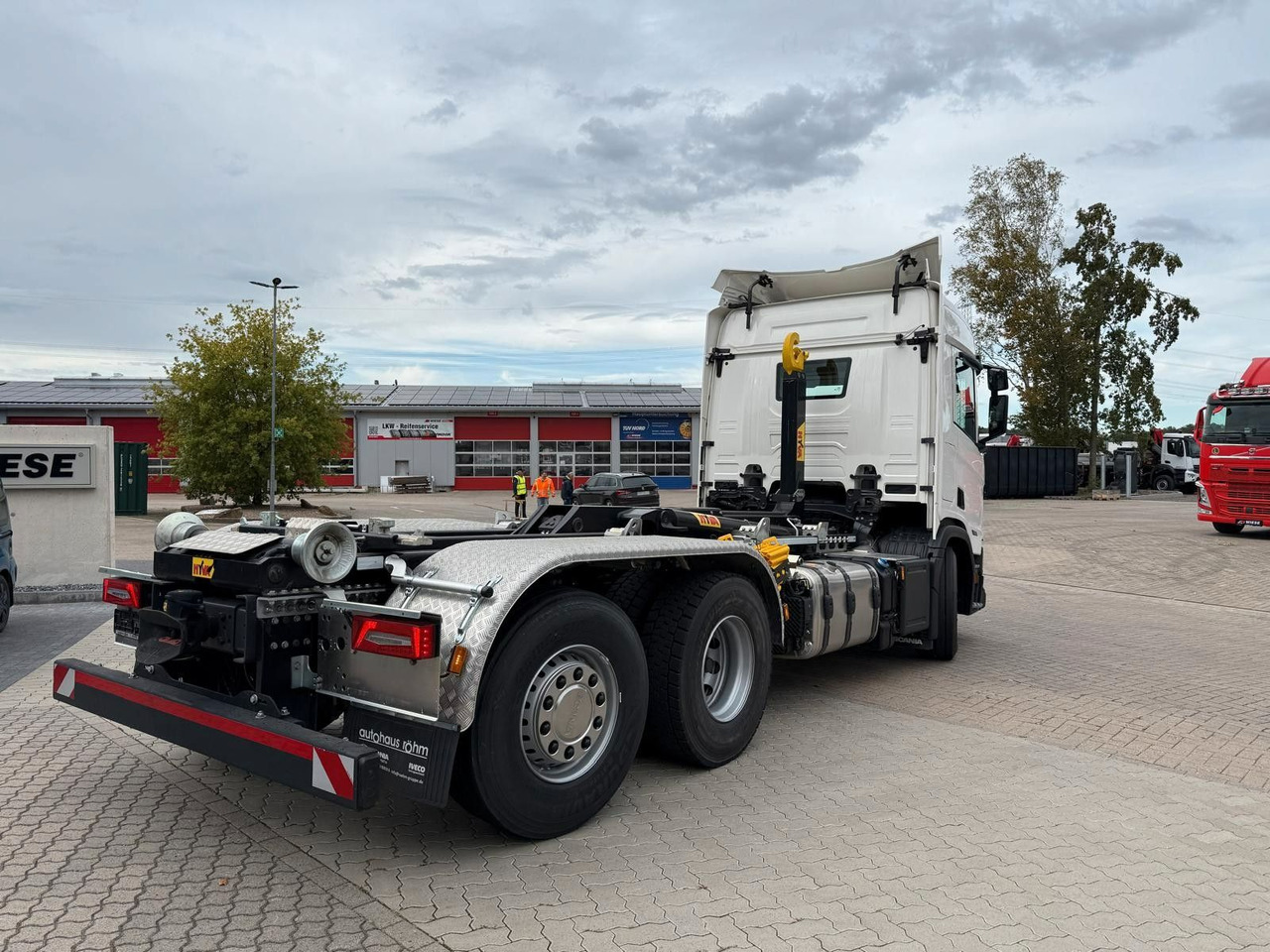 Scania R460 6x2 - Abrollkipper - Sofort Verfügbar! - شاحنة ذات خطاف: صورة 3 Scania R460 6x2 - Abrollkipper - Sofort Verfügbar! - شاحنة ذات خطاف: صورة 3