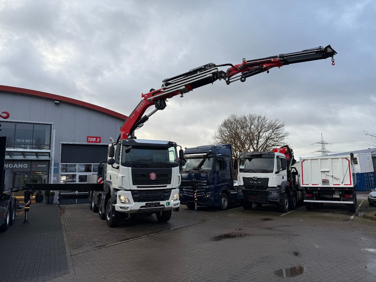 Tatra 41.500 8x8 Phoenix Fassi F710 Kran - شاحنات مسطحة, شاحنة كرين: صورة 3 Tatra 41.500 8x8 Phoenix Fassi F710 Kran - شاحنات مسطحة, شاحنة كرين: صورة 3