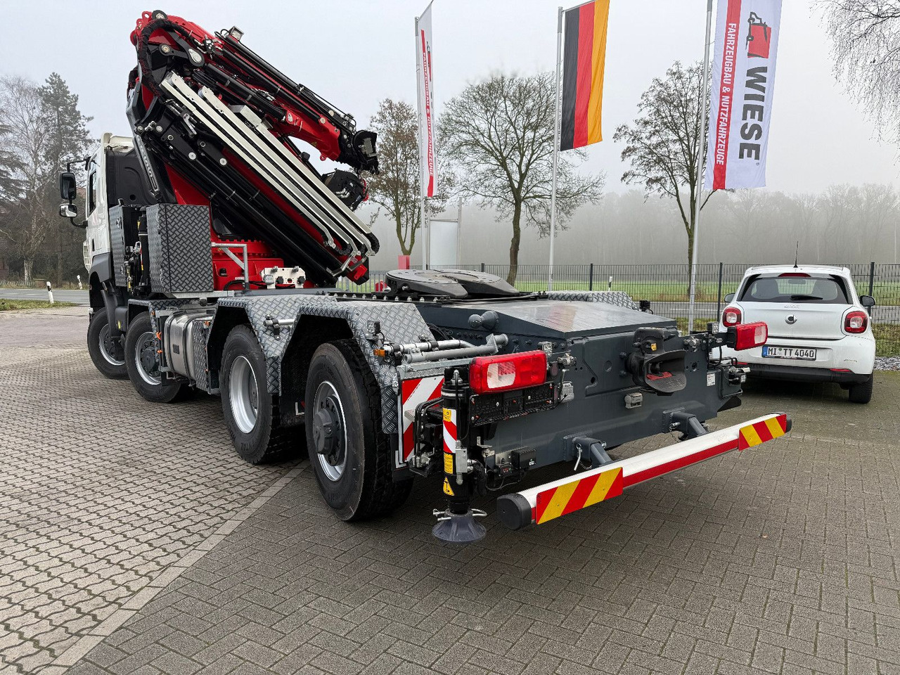 Tatra 41.500 8x8 Phoenix Fassi F710 Kran - شاحنات مسطحة, شاحنة كرين: صورة 4 Tatra 41.500 8x8 Phoenix Fassi F710 Kran - شاحنات مسطحة, شاحنة كرين: صورة 4