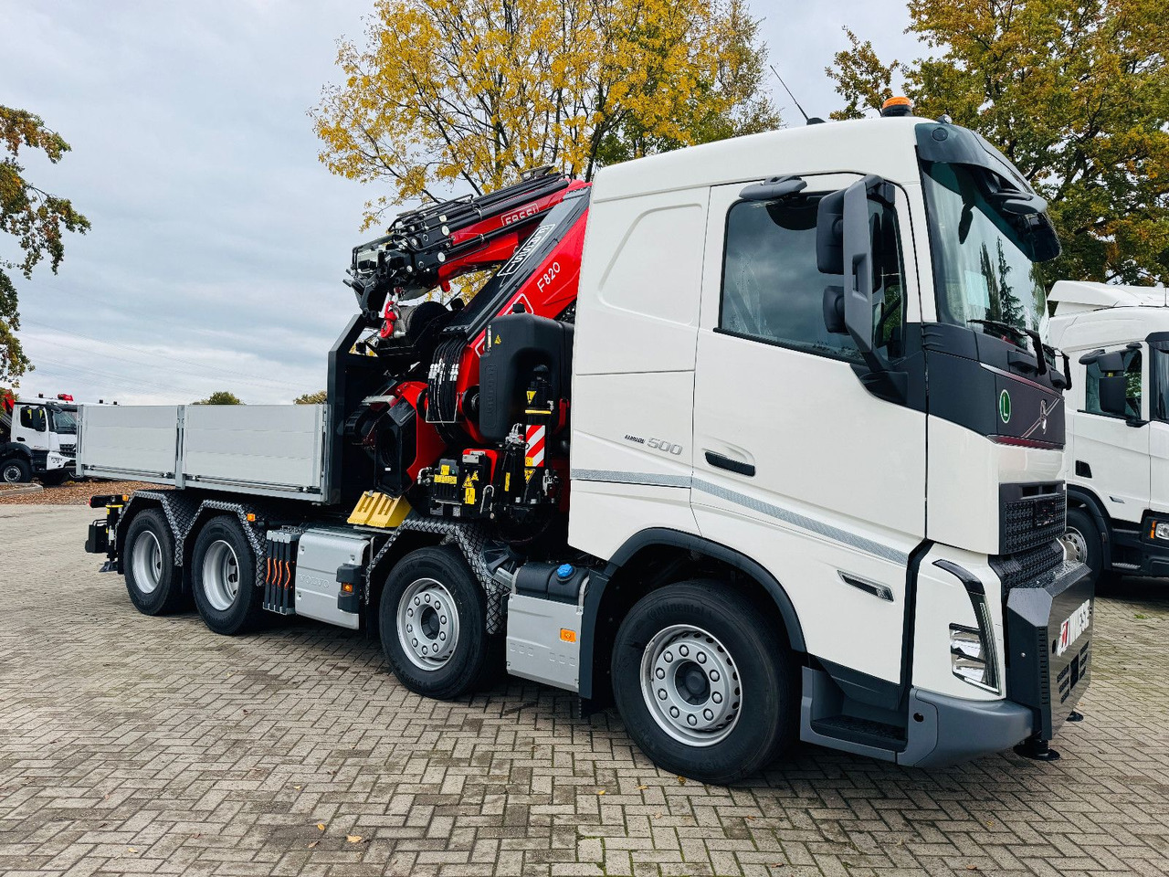 Volvo FH 500 8x4 Kran F820 RA2.27 Jib & Winde Sofort - شاحنة, شاحنة كرين: صورة 4 Volvo FH 500 8x4 Kran F820 RA2.27 Jib & Winde Sofort - شاحنة, شاحنة كرين: صورة 4