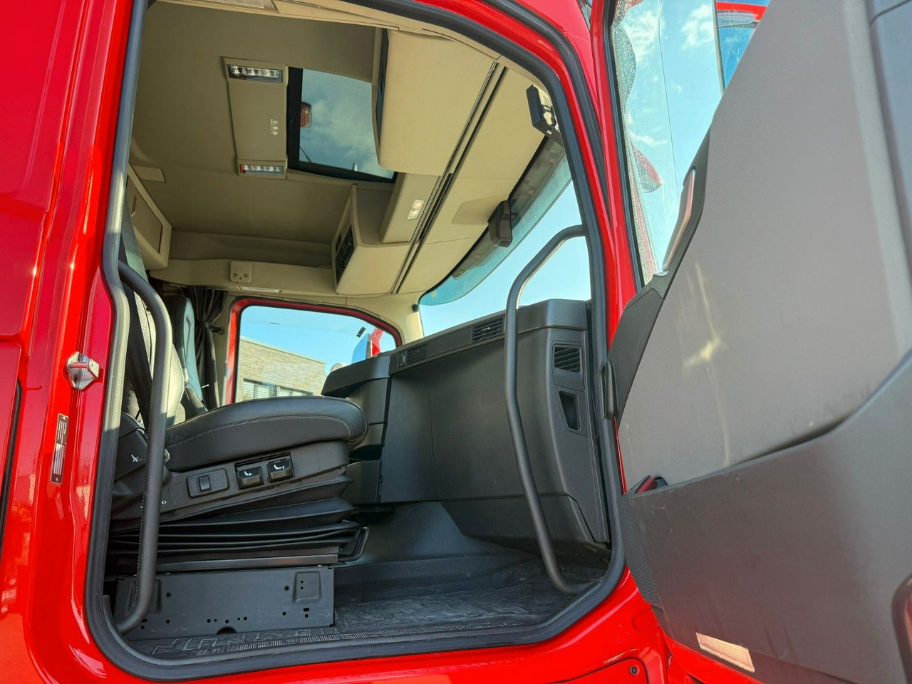 Volvo FH 540 4x2 BL mit Alu Felgen Top gepflegt - وحدة جر: صورة 5 Volvo FH 540 4x2 BL mit Alu Felgen Top gepflegt - وحدة جر: صورة 5
