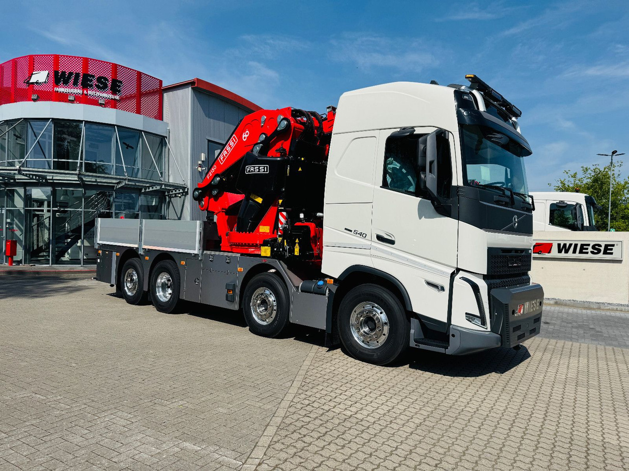 Volvo FH 540 mit Fassi F2150RAL Fly Jib + Winde - شاحنات مسطحة, شاحنة كرين: صورة 3 Volvo FH 540 mit Fassi F2150RAL Fly Jib + Winde - شاحنات مسطحة, شاحنة كرين: صورة 3
