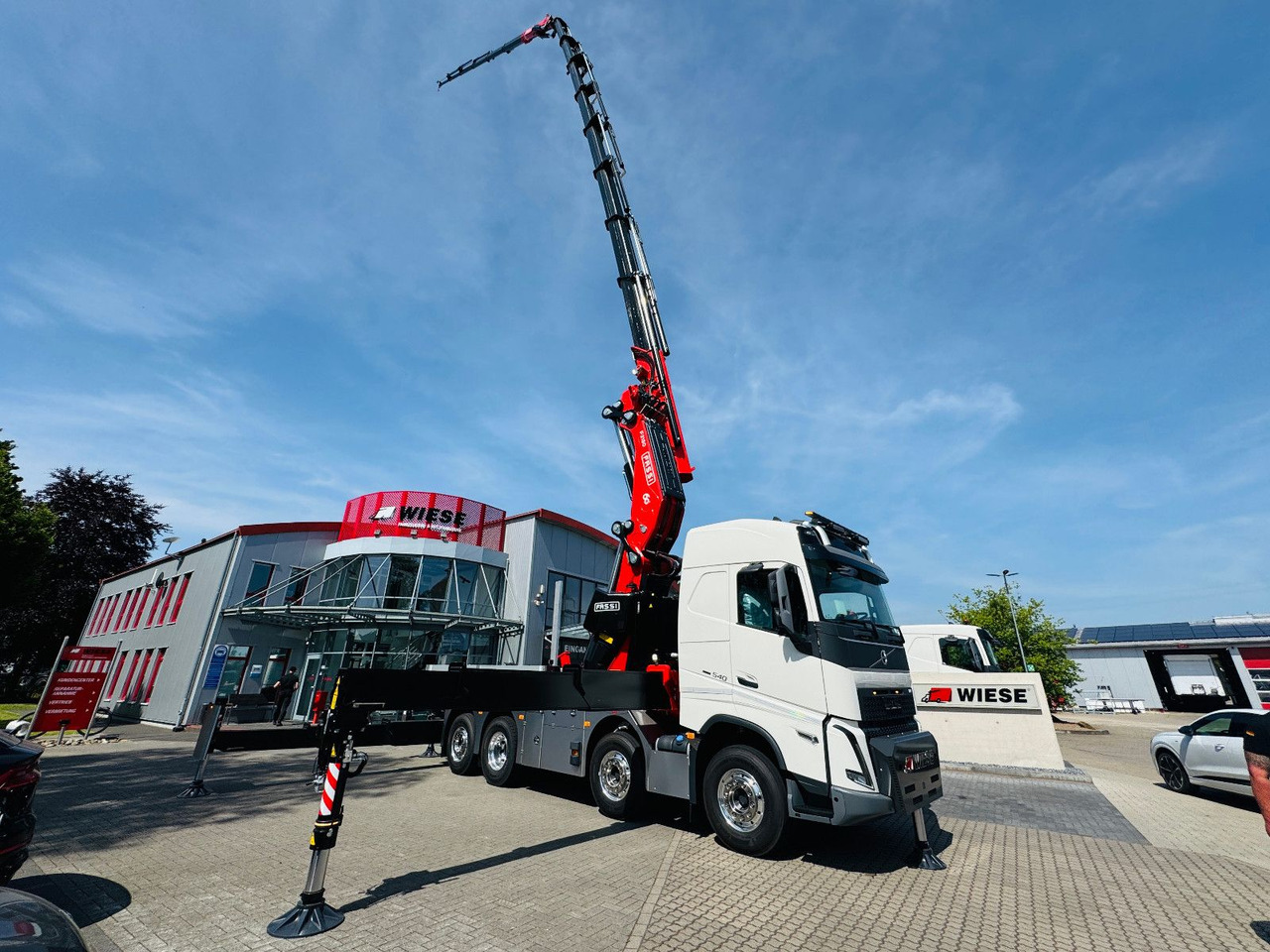 Volvo FH 540 mit Fassi F2150RAL Fly Jib + Winde - شاحنة كرين: صورة 1 Volvo FH 540 mit Fassi F2150RAL Fly Jib + Winde - شاحنة كرين: صورة 1