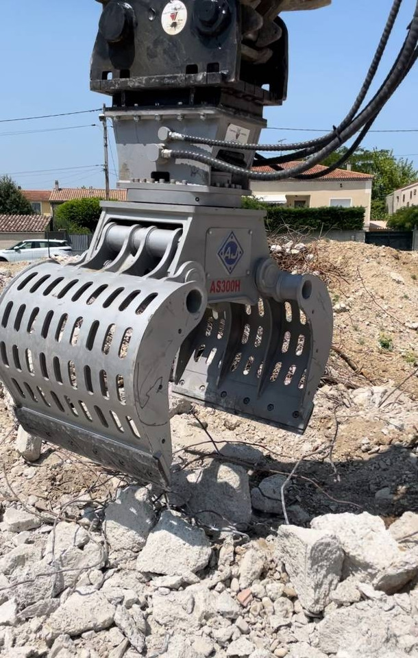 AJCE AS300H GRAPPLE GREIFER PINCE DE TRI - كُلَّاب - آلات البناء: صورة 1 AJCE AS300H GRAPPLE GREIFER PINCE DE TRI - كُلَّاب - آلات البناء: صورة 1