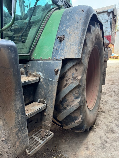 FENDT 820 VARIO - جرار: صورة 3 FENDT 820 VARIO - جرار: صورة 3