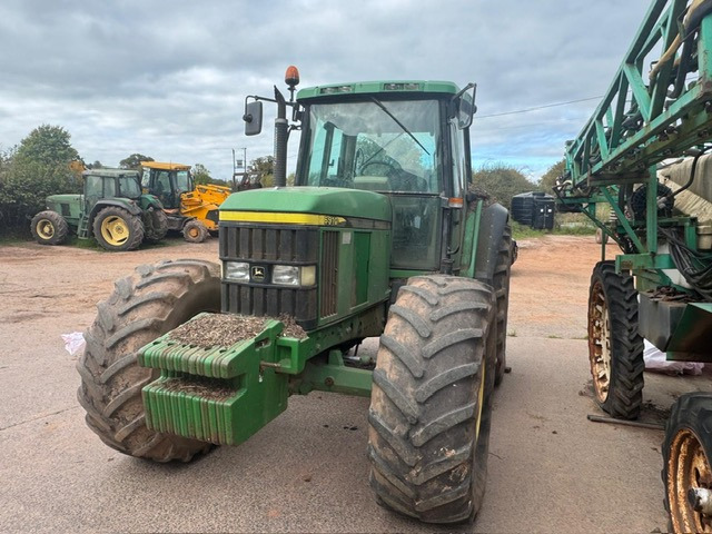 JOHN DEERE 6910 - جرار: صورة 3 JOHN DEERE 6910 - جرار: صورة 3