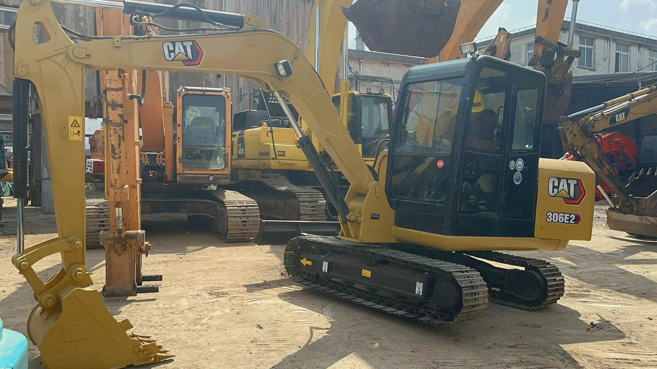 CATERPILLAR 306E2 - حفارة مُصَّغرة: صورة 3 CATERPILLAR 306E2 - حفارة مُصَّغرة: صورة 3