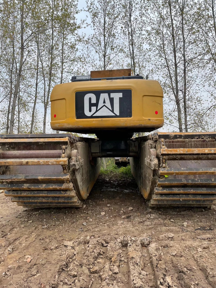 CATERPILLAR 320D - حفارة أفقية: صورة 2 CATERPILLAR 320D - حفارة أفقية: صورة 2
