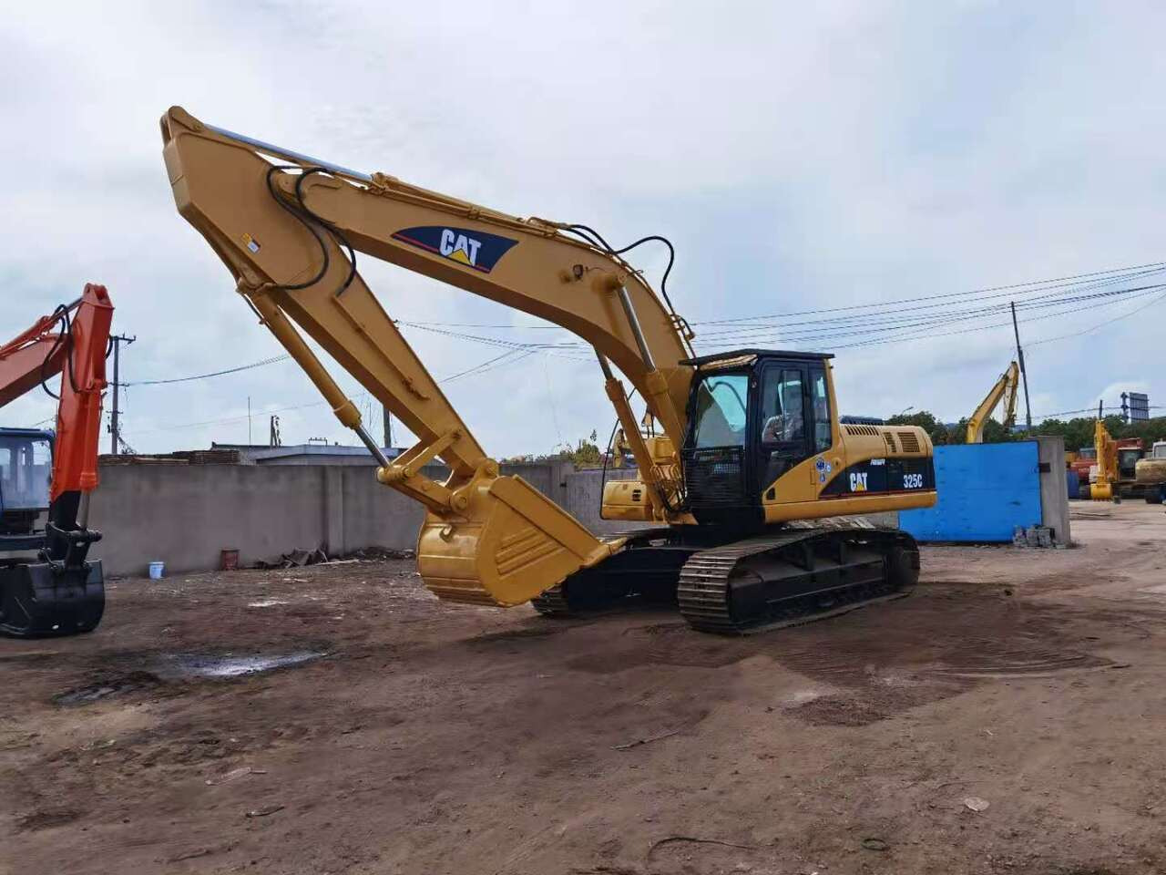 CATERPILLAR 325C - حفار زحاف: صورة 4 CATERPILLAR 325C - حفار زحاف: صورة 4
