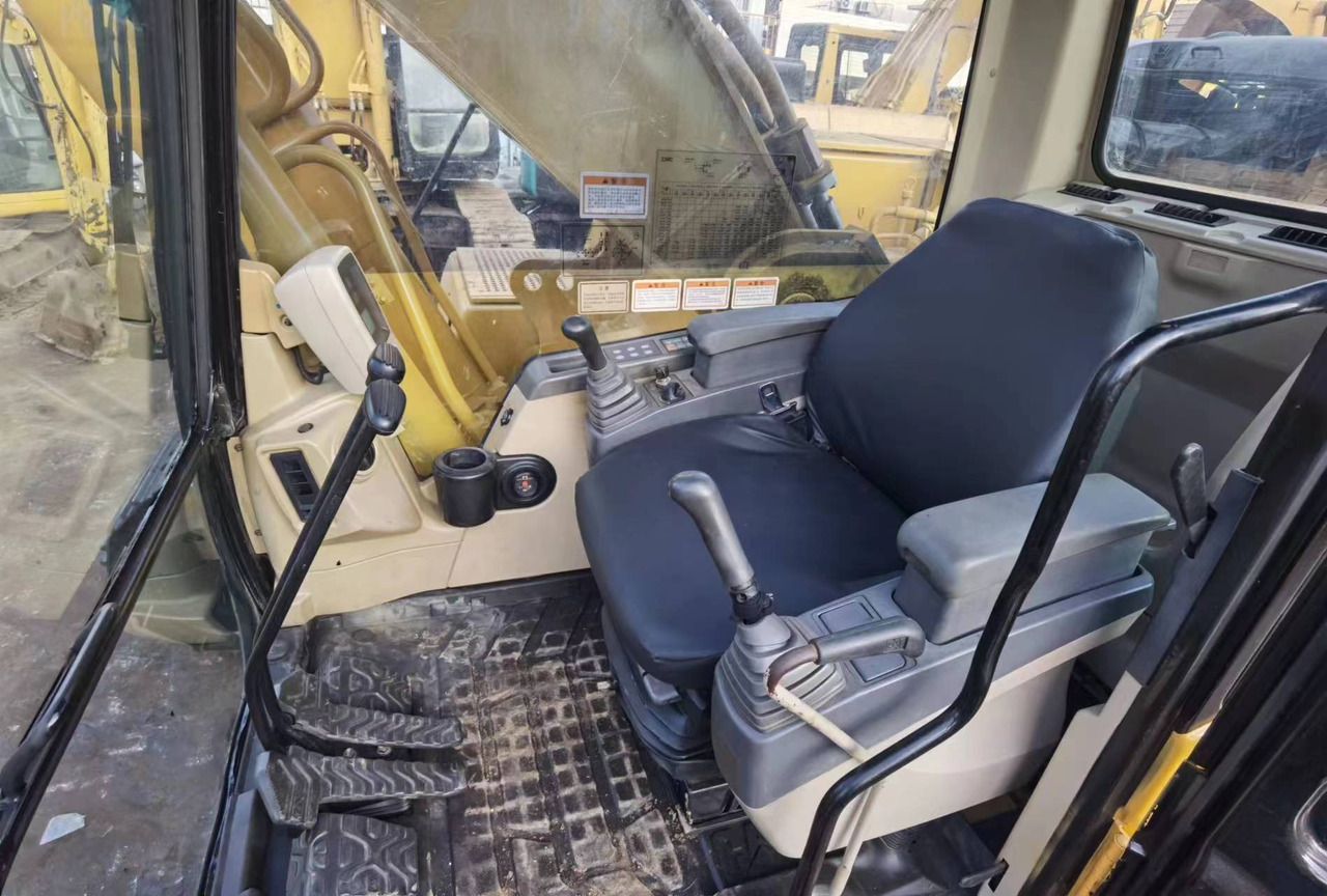 CATERPILLAR 330C - حفار زحاف: صورة 5 CATERPILLAR 330C - حفار زحاف: صورة 5