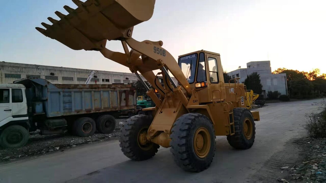 CATERPILLAR 950B - اللودر بعجل: صورة 3 CATERPILLAR 950B - اللودر بعجل: صورة 3