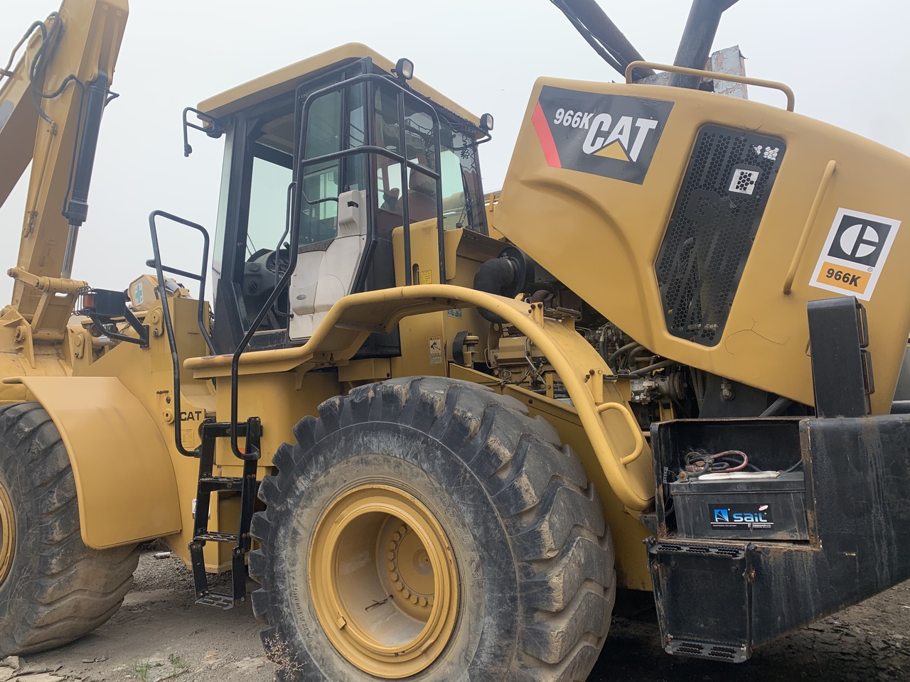 CATERPILLAR 966K - اللودر بعجل: صورة 2 CATERPILLAR 966K - اللودر بعجل: صورة 2