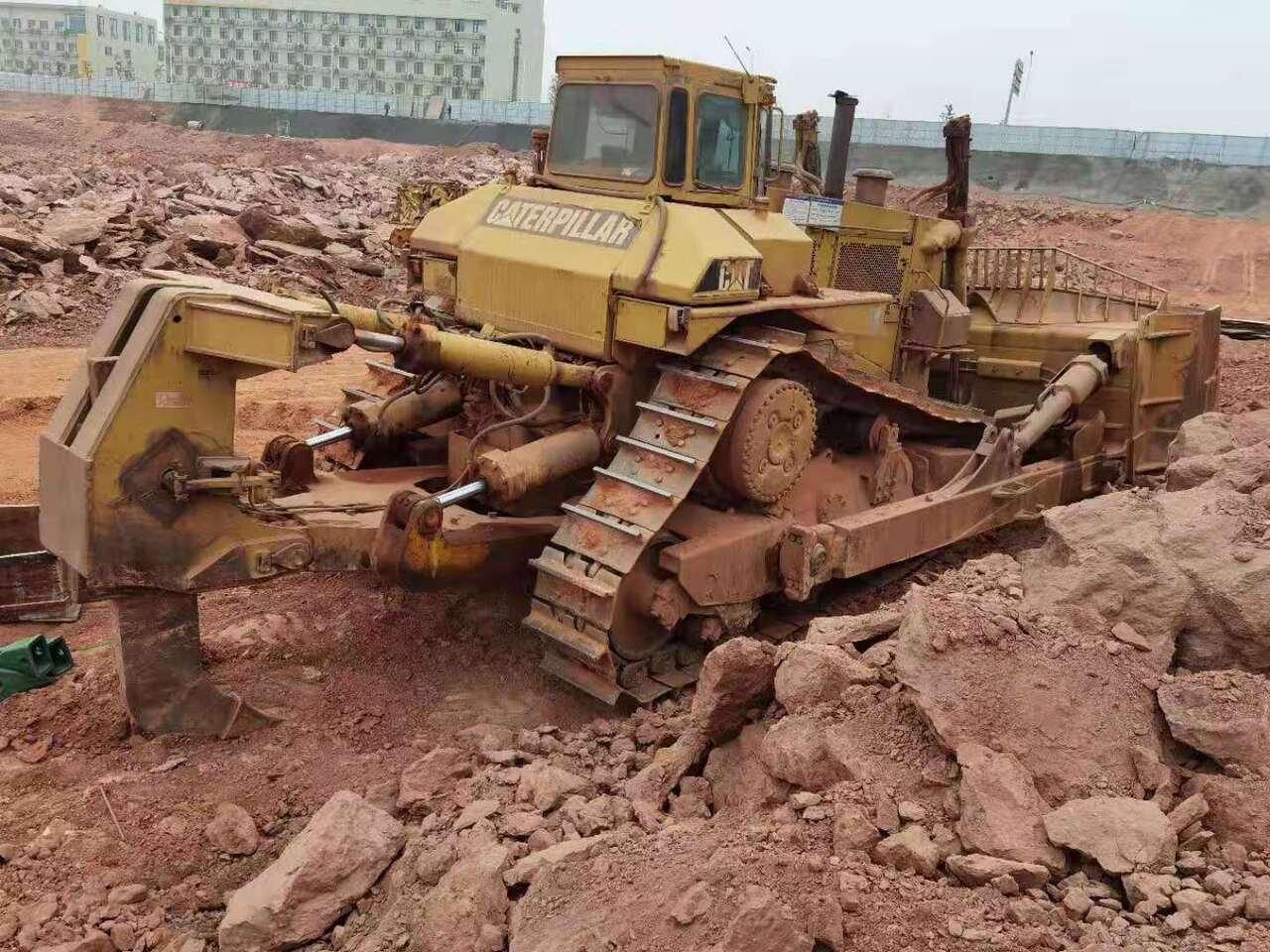CATERPILLAR D11 - جرافة: صورة 3 CATERPILLAR D11 - جرافة: صورة 3