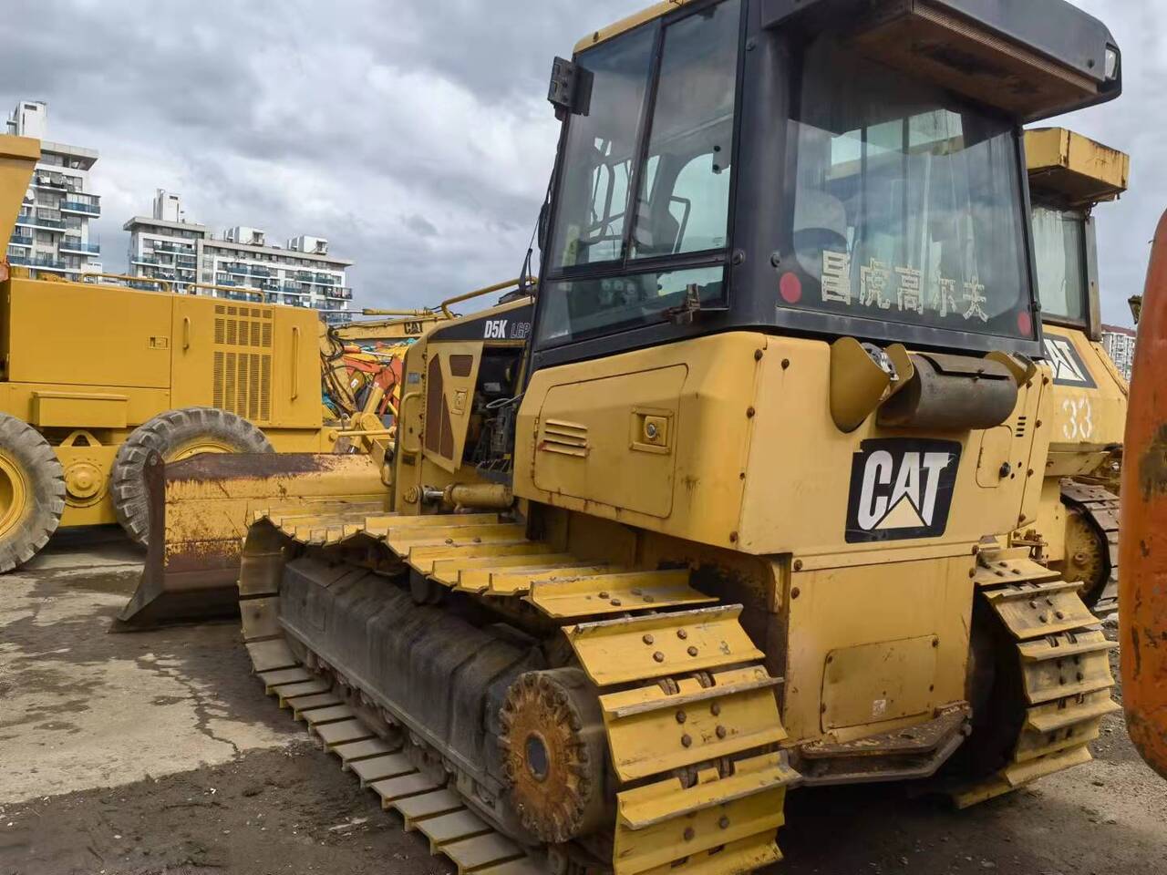 CATERPILLAR D5K - جرافة: صورة 2 CATERPILLAR D5K - جرافة: صورة 2