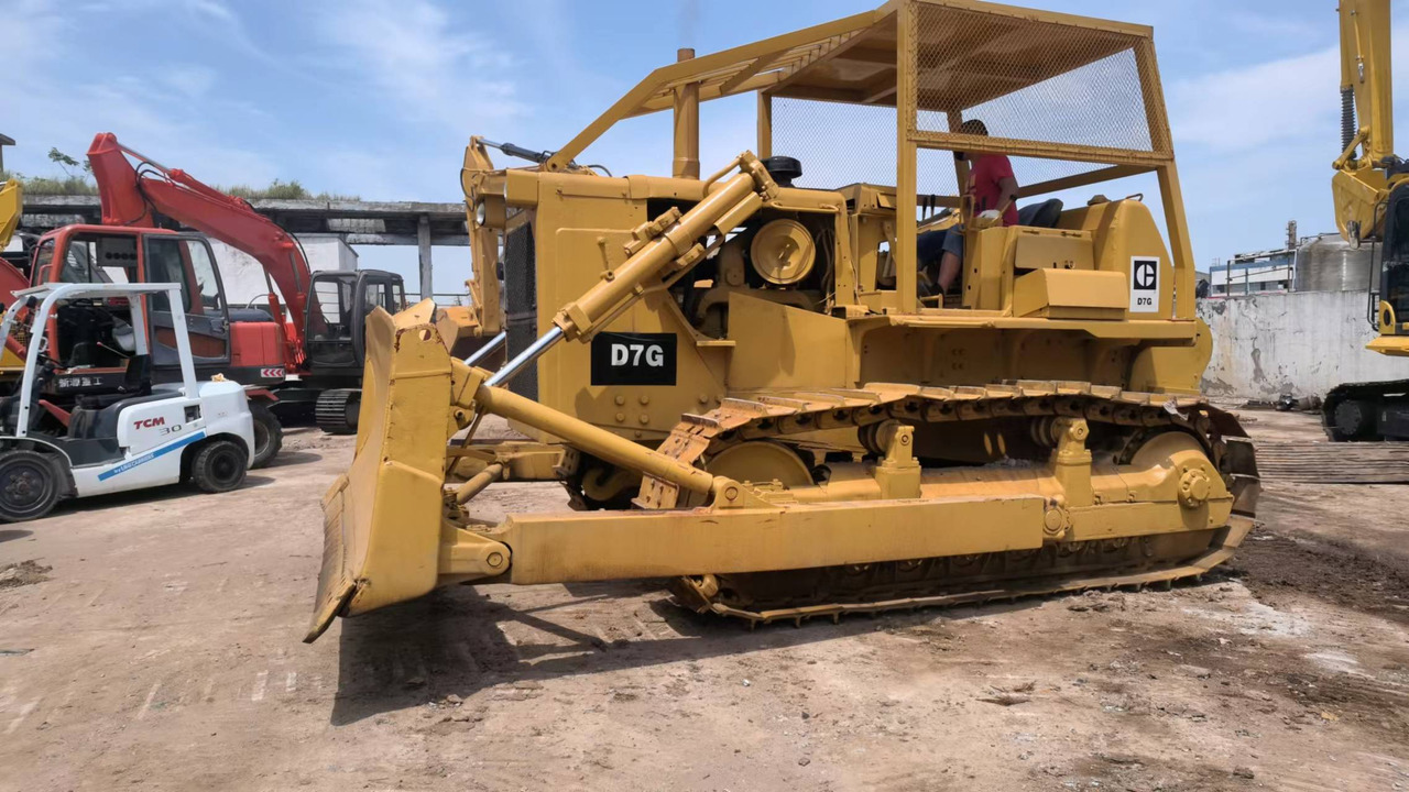CATERPILLAR D7G - جرافة: صورة 2 CATERPILLAR D7G - جرافة: صورة 2