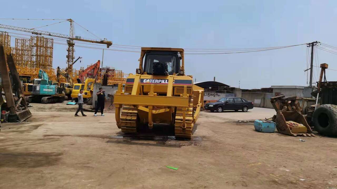 CATERPILLAR D7R - جرافة: صورة 3 CATERPILLAR D7R - جرافة: صورة 3