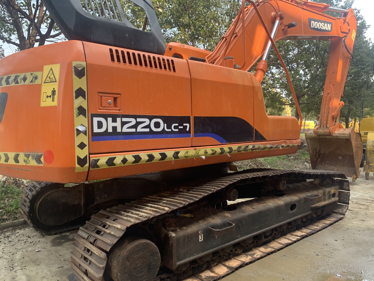 DOOSAN DH200LC-7 - حفار زحاف: صورة 4 DOOSAN DH200LC-7 - حفار زحاف: صورة 4
