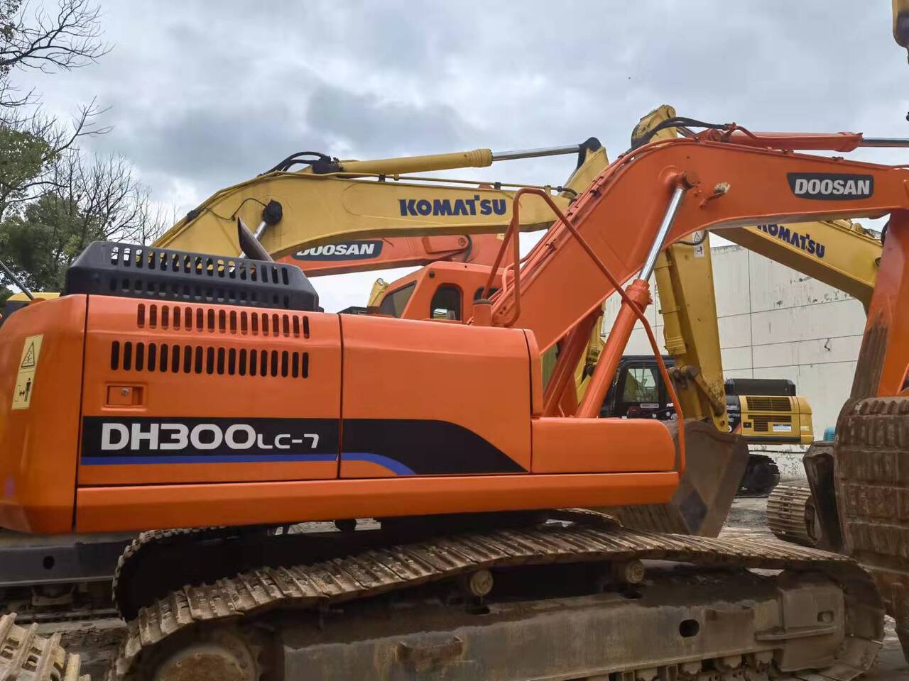 DOOSAN DH300 - حفار زحاف: صورة 2 DOOSAN DH300 - حفار زحاف: صورة 2