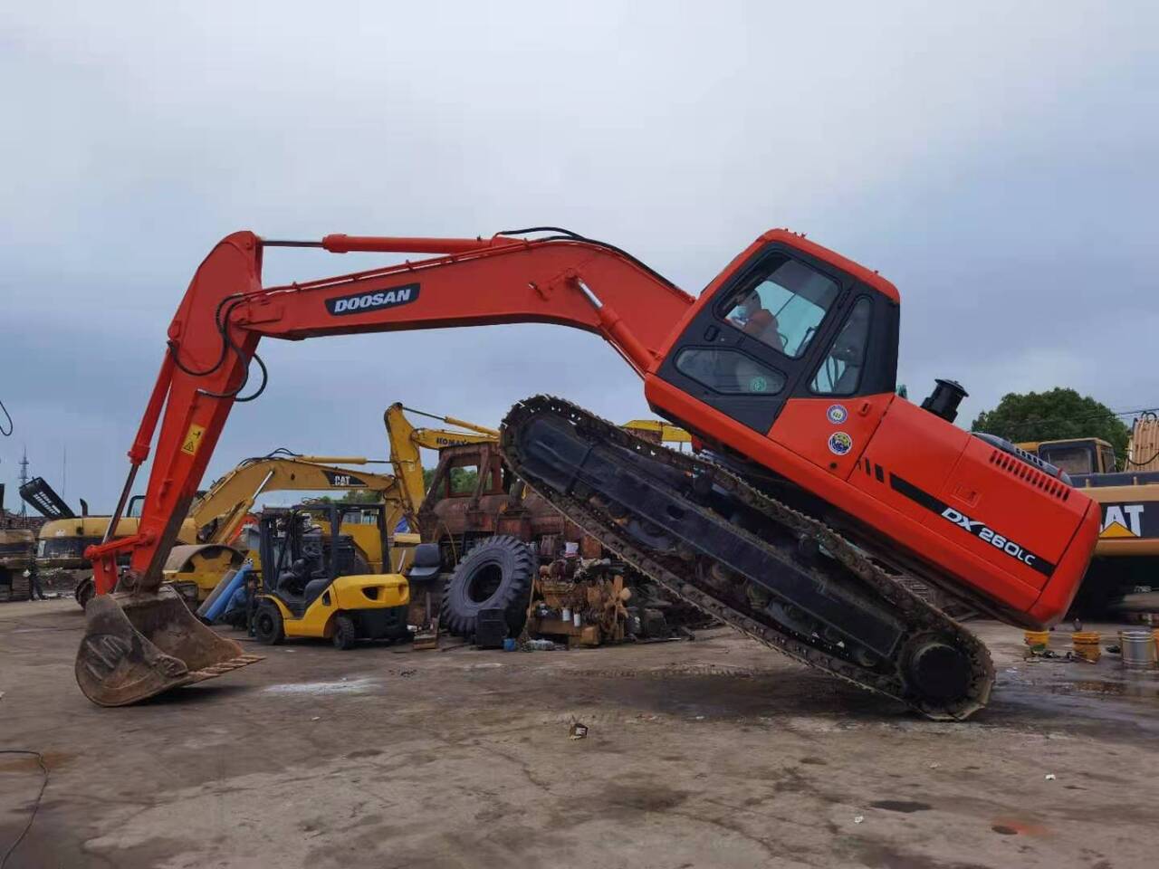 DOOSAN DX260 - حفار زحاف: صورة 5 DOOSAN DX260 - حفار زحاف: صورة 5