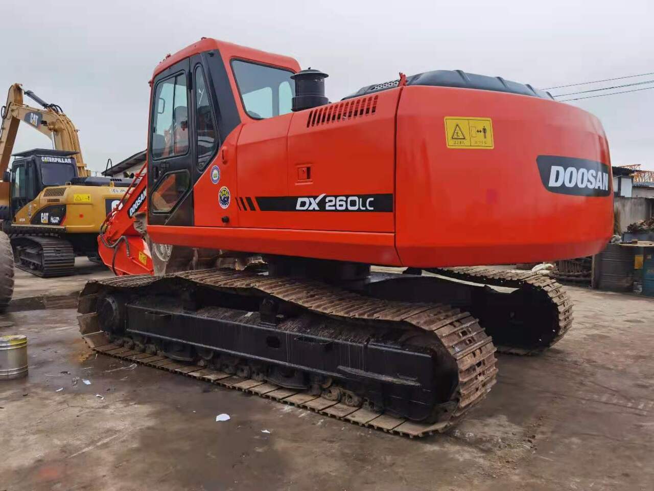 DOOSAN DX260 - حفار زحاف: صورة 1 DOOSAN DX260 - حفار زحاف: صورة 1