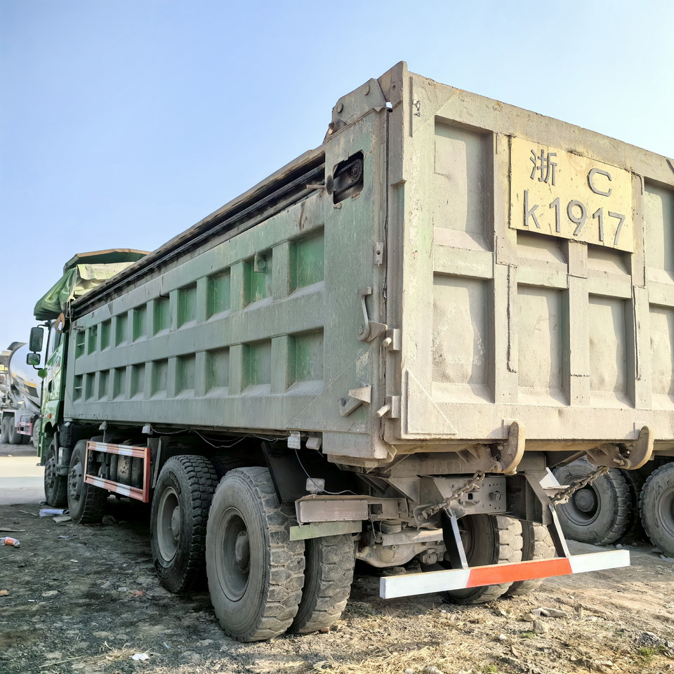 FAW 8x4 430hp-Green Tipper - شاحنة قلاب: صورة 3 FAW 8x4 430hp-Green Tipper - شاحنة قلاب: صورة 3