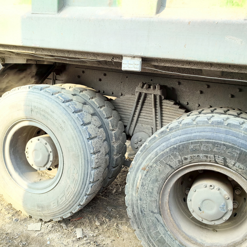 FAW Tipper 8x4 430-Green - شاحنة قلاب: صورة 5 FAW Tipper 8x4 430-Green - شاحنة قلاب: صورة 5