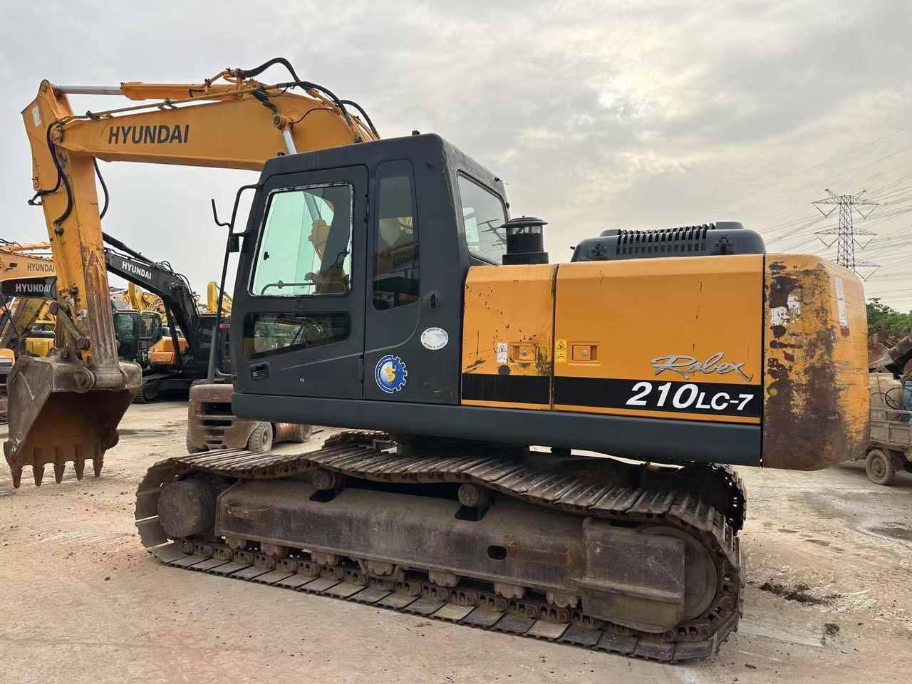 Hyundai R210LC-7 - حفار زحاف: صورة 5 Hyundai R210LC-7 - حفار زحاف: صورة 5