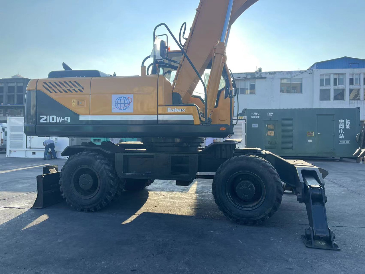 Hyundai R210W-9 - حفارة دولاب: صورة 3 Hyundai R210W-9 - حفارة دولاب: صورة 3