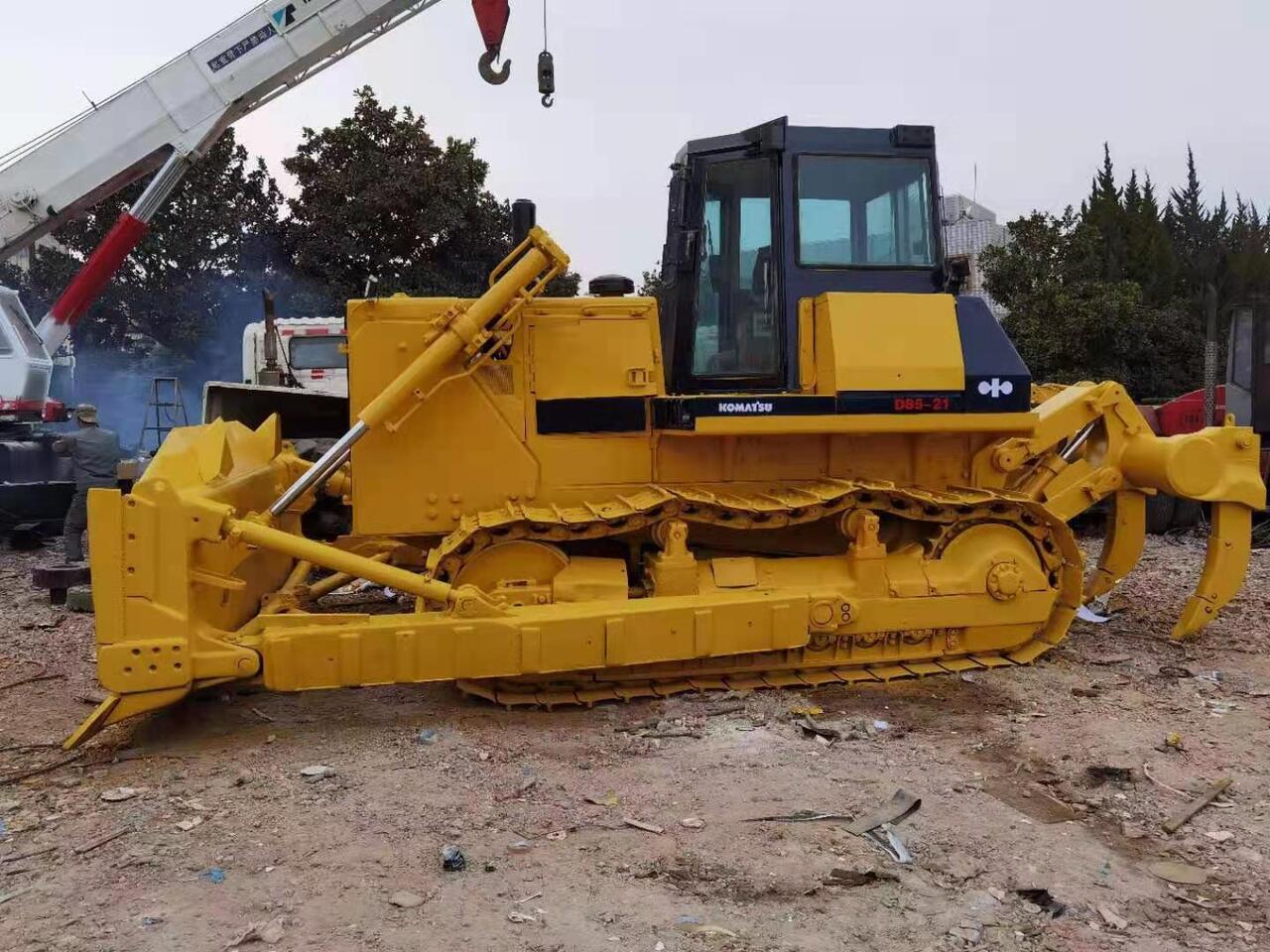 KOMATSU D85-21 - جرافة: صورة 1 KOMATSU D85-21 - جرافة: صورة 1