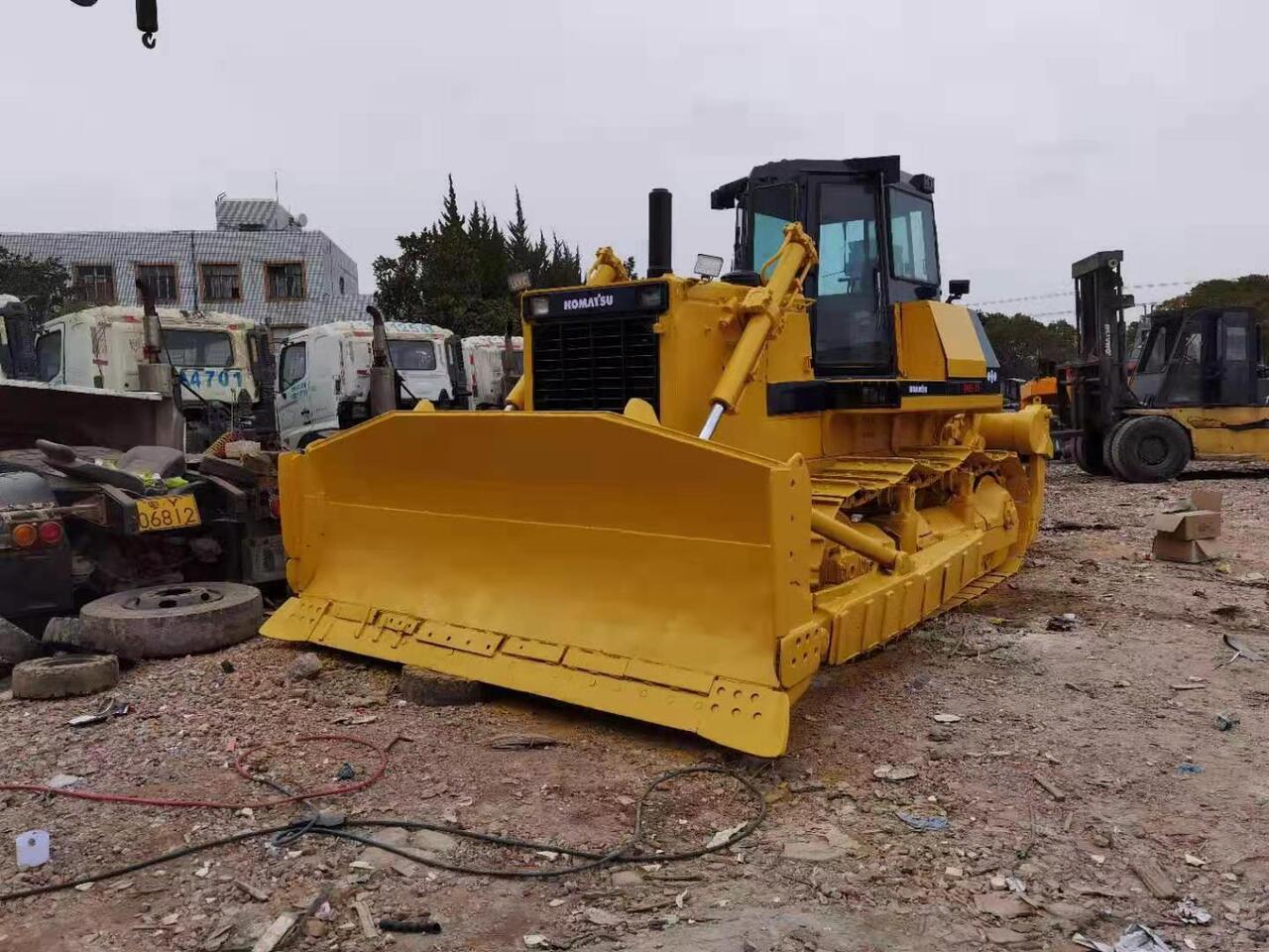 KOMATSU D85-21 - جرافة: صورة 2 KOMATSU D85-21 - جرافة: صورة 2