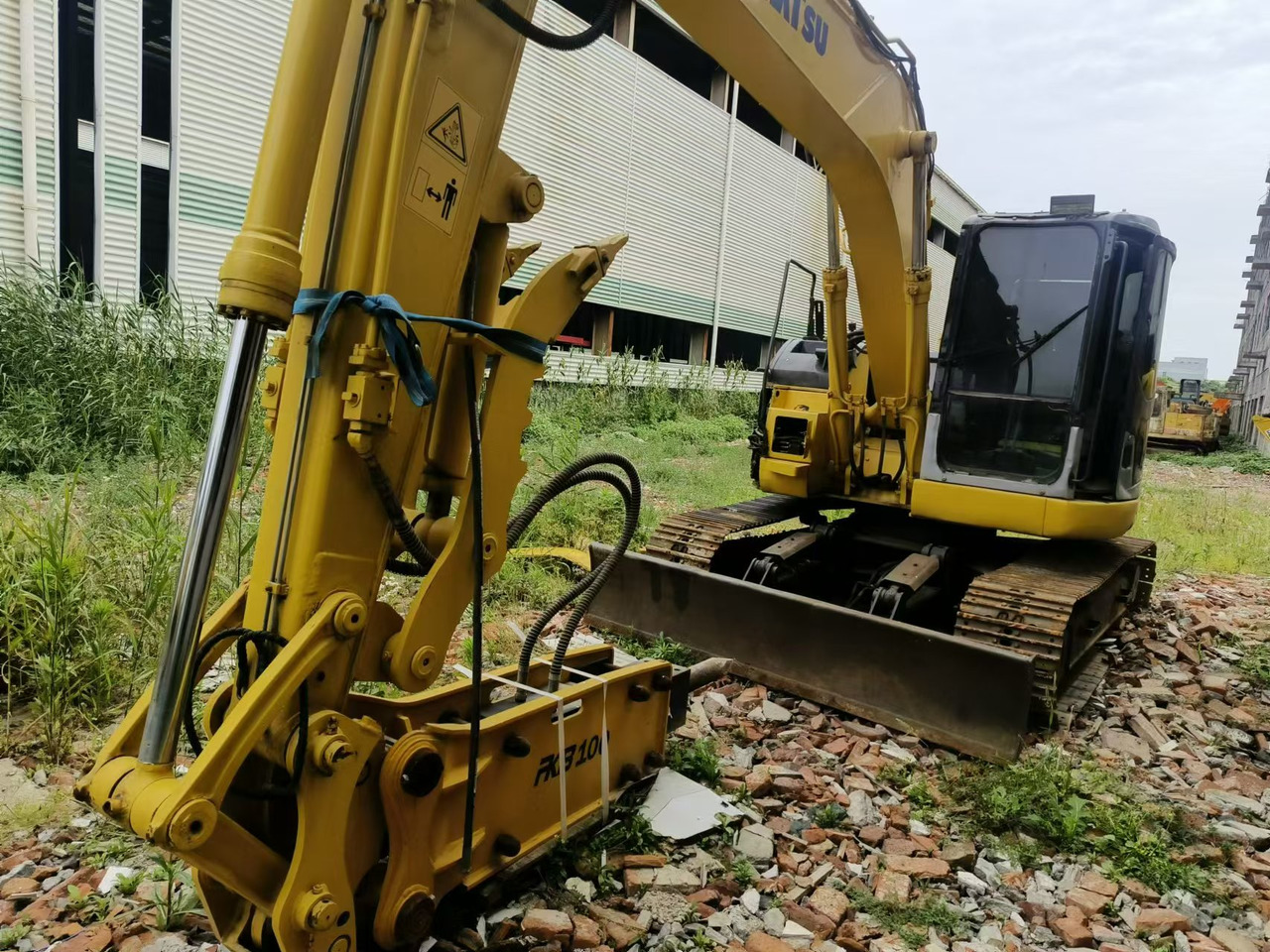 KOMATSU PC128US - حفار زحاف: صورة 3 KOMATSU PC128US - حفار زحاف: صورة 3