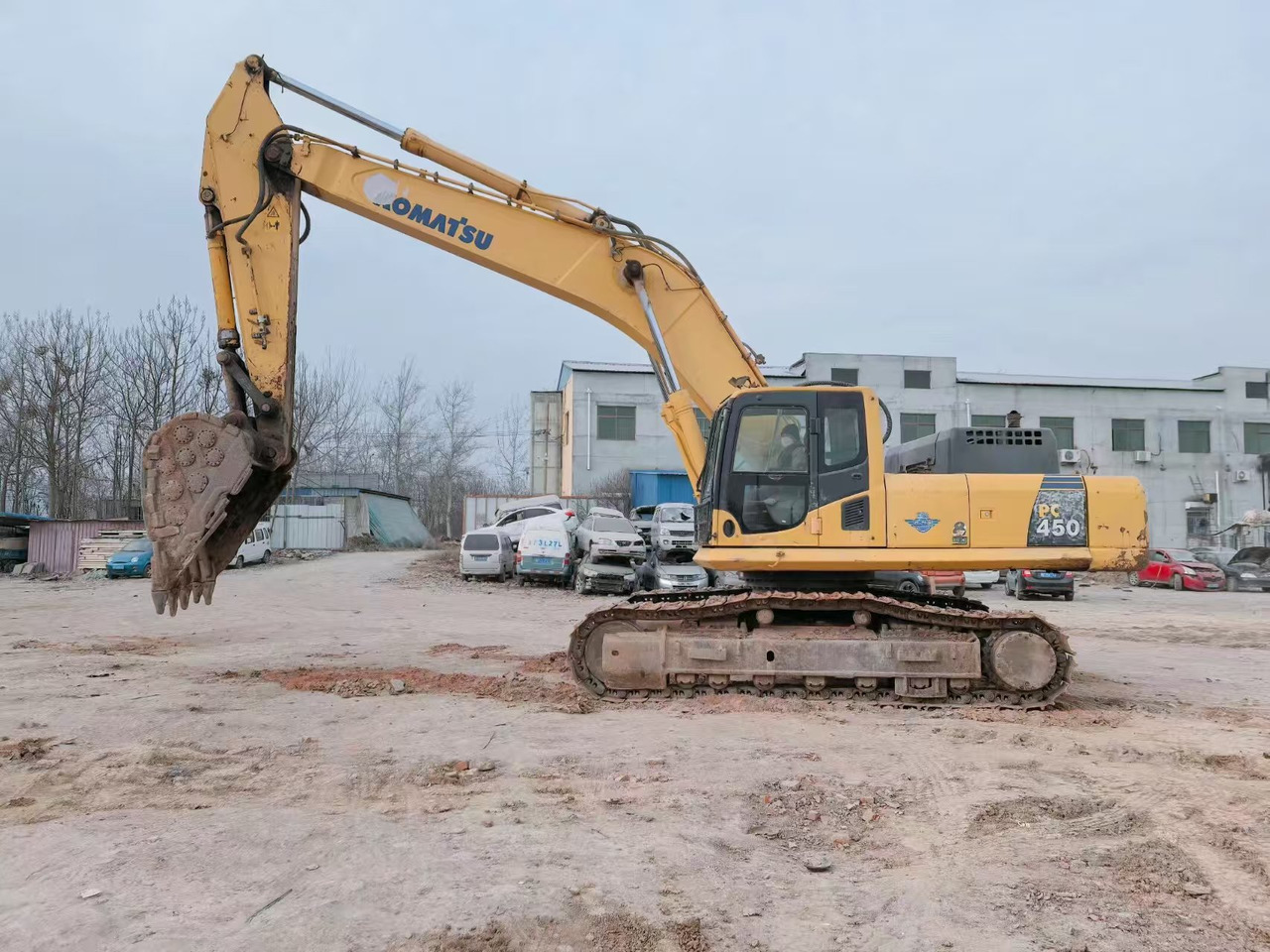 KOMATSU PC450-8 - حفار زحاف: صورة 2 KOMATSU PC450-8 - حفار زحاف: صورة 2