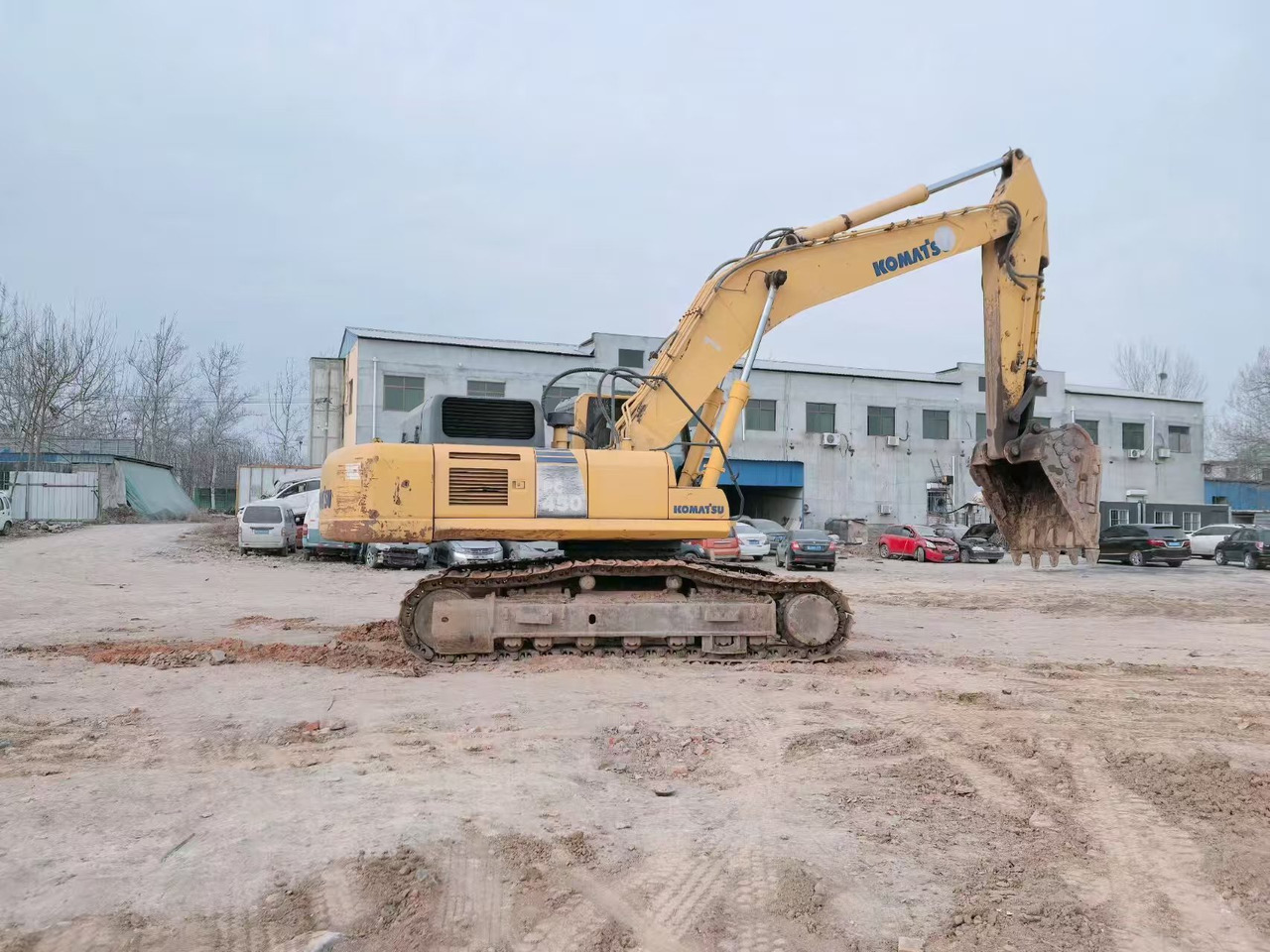 KOMATSU PC450-8 - حفار زحاف: صورة 3 KOMATSU PC450-8 - حفار زحاف: صورة 3