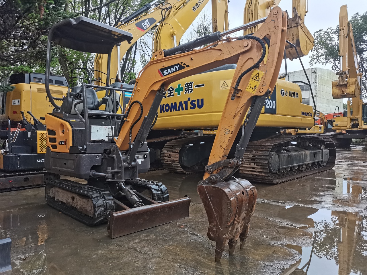 SANY SY16C -excavator - حفار زحاف: صورة 2 SANY SY16C -excavator - حفار زحاف: صورة 2