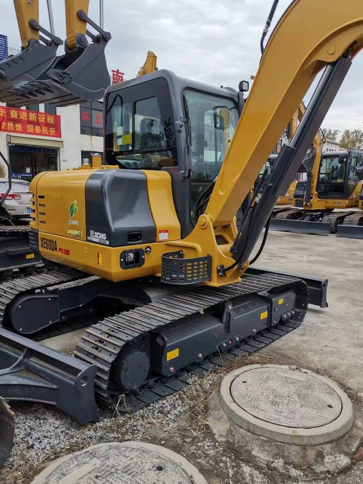 XCMG XE60DA - حفار زحاف: صورة 2 XCMG XE60DA - حفار زحاف: صورة 2