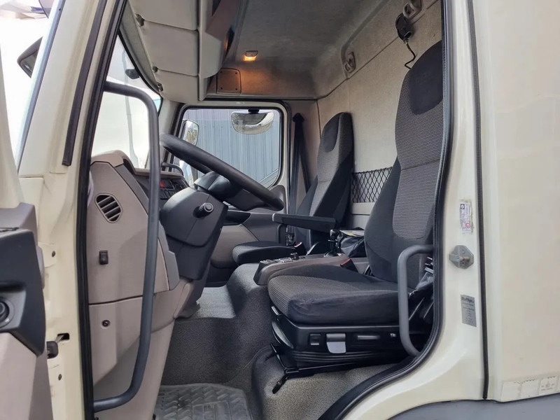 شاحنة الفريزر DAF LF 220 Kuhlkoffer/Carrier Supra 850MT / LBW/ EURO 6 / BITEMP: صورة 14 شاحنة الفريزر DAF LF 220 Kuhlkoffer/Carrier Supra 850MT / LBW/ EURO 6 / BITEMP: صورة 14