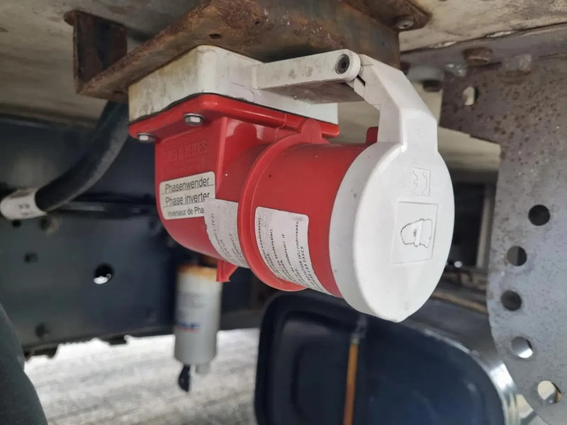 شاحنة الفريزر DAF LF 220 Kuhlkoffer/Carrier Supra 850MT / LBW/ EURO 6 / BITEMP: صورة 12 شاحنة الفريزر DAF LF 220 Kuhlkoffer/Carrier Supra 850MT / LBW/ EURO 6 / BITEMP: صورة 12