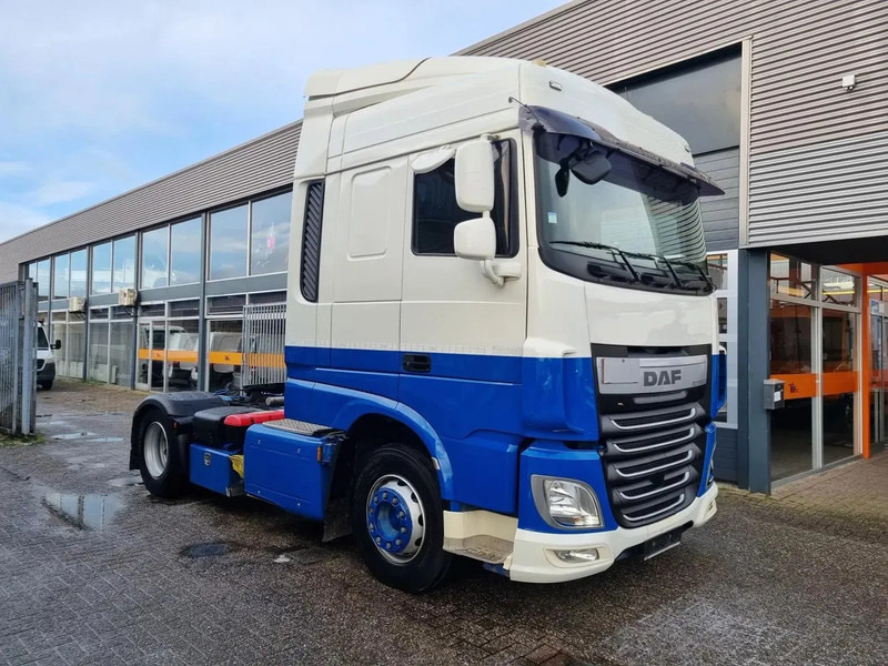 DAF XF 106.440 EURO 6/ Intarder/ Webasto/ ADR / Klima - وحدة جر: صورة 1 DAF XF 106.440 EURO 6/ Intarder/ Webasto/ ADR / Klima - وحدة جر: صورة 1