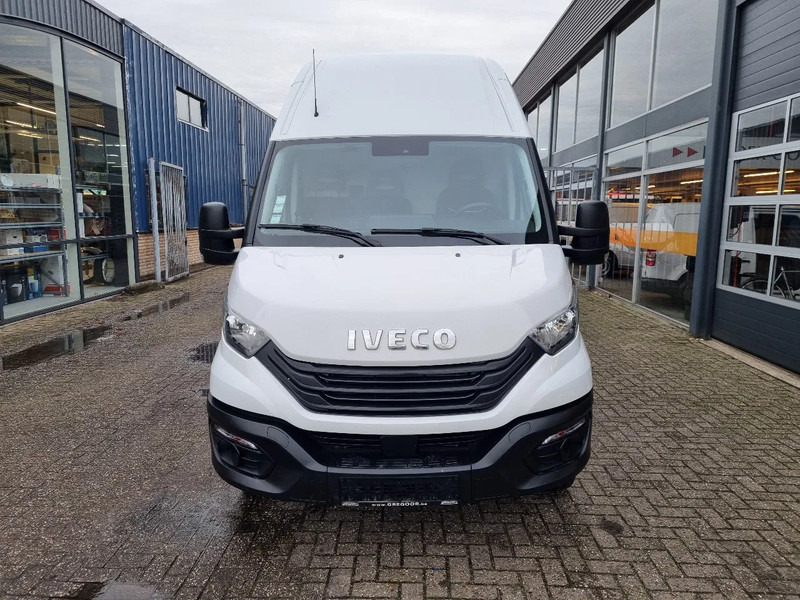 Iveco Daily 70C18 3.0D L4H3 Hi-Matic Euro 6 GVW 7000 kg (2) - فان: صورة 3 Iveco Daily 70C18 3.0D L4H3 Hi-Matic Euro 6 GVW 7000 kg (2) - فان: صورة 3