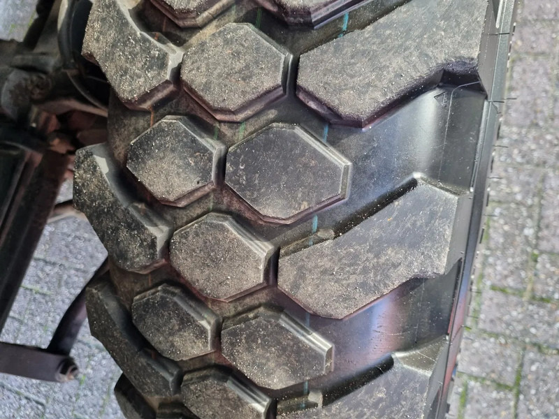 سيارة إطفاء Iveco Magirus EUROFIRE/ 95E18 4x4 FIRETRUCK / EXPEDITIONTRUCK: صورة 13 سيارة إطفاء Iveco Magirus EUROFIRE/ 95E18 4x4 FIRETRUCK / EXPEDITIONTRUCK: صورة 13