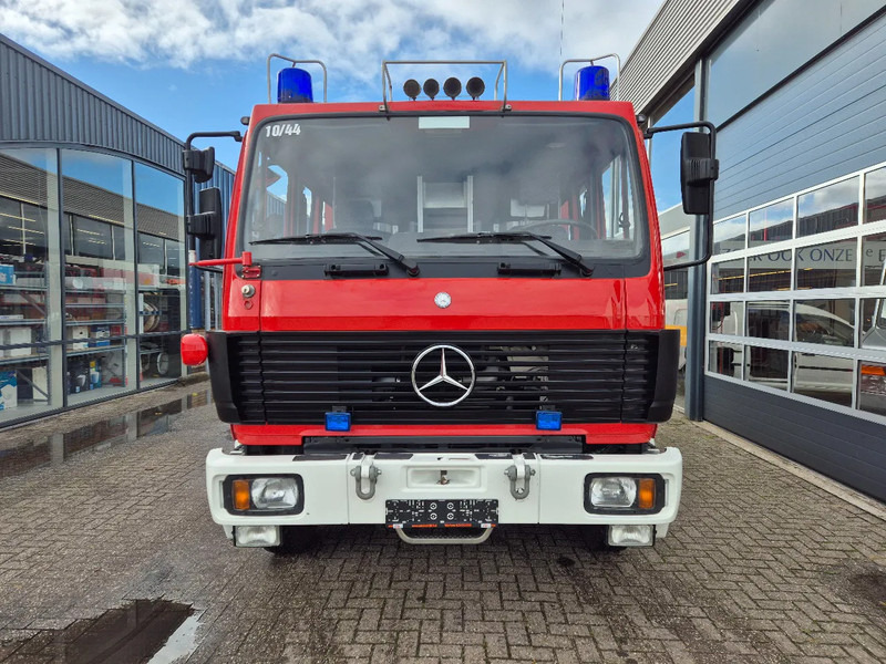 Mercedes-Benz SK 1224 4x4 FIRETRUCK/ FEUERWEHR/ 2400L TANK/ EXPEDITION - سيارة إطفاء: صورة 4 Mercedes-Benz SK 1224 4x4 FIRETRUCK/ FEUERWEHR/ 2400L TANK/ EXPEDITION - سيارة إطفاء: صورة 4