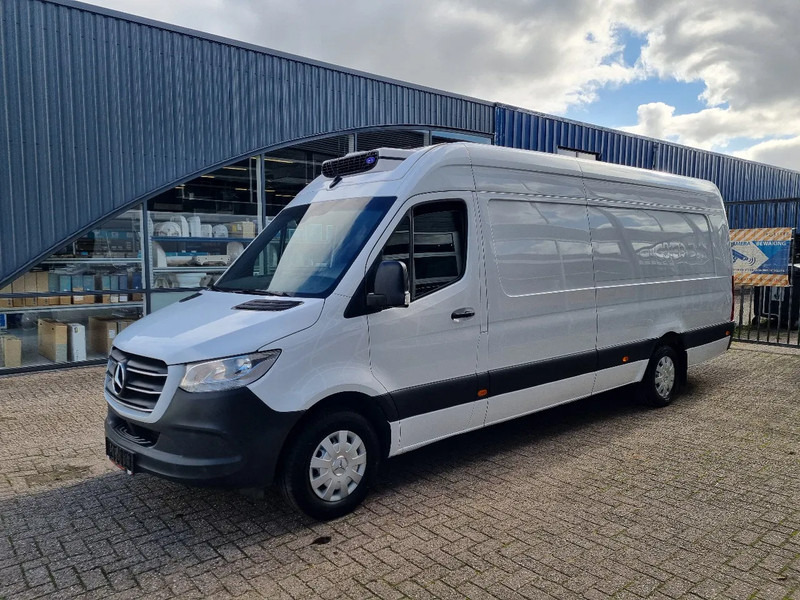 Mercedes-Benz Sprinter 315 CDI L4H2 XXL Koelwagen Carrier Viento 350 Euro 6D-T - شاحنة مُبرّدة للتوصيل: صورة 4 Mercedes-Benz Sprinter 315 CDI L4H2 XXL Koelwagen Carrier Viento 350 Euro 6D-T - شاحنة مُبرّدة للتوصيل: صورة 4