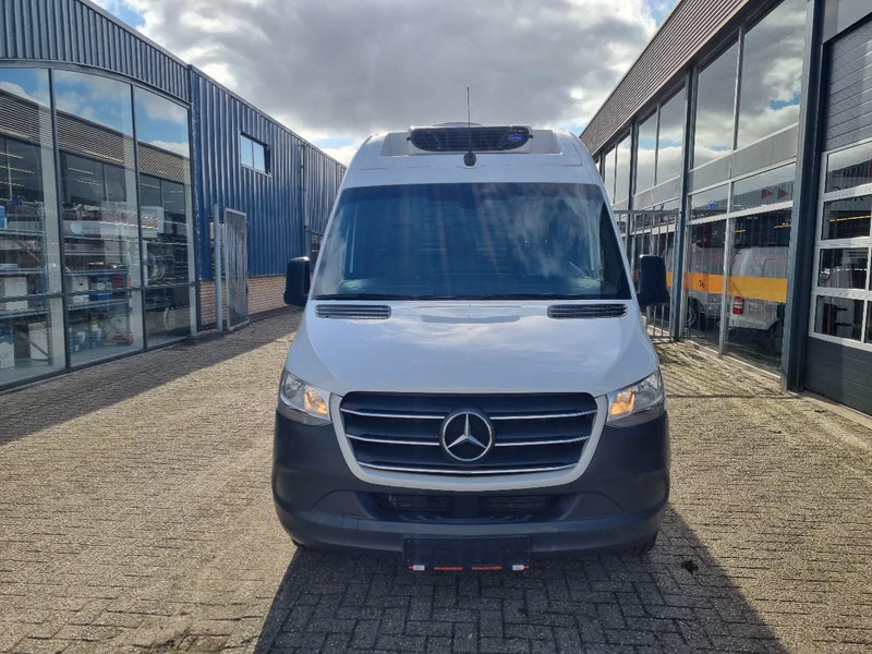Mercedes-Benz Sprinter 315 CDI L4H2 XXL Koelwagen Carrier Viento 350 Euro 6D-T - شاحنة مُبرّدة للتوصيل: صورة 3 Mercedes-Benz Sprinter 315 CDI L4H2 XXL Koelwagen Carrier Viento 350 Euro 6D-T - شاحنة مُبرّدة للتوصيل: صورة 3
