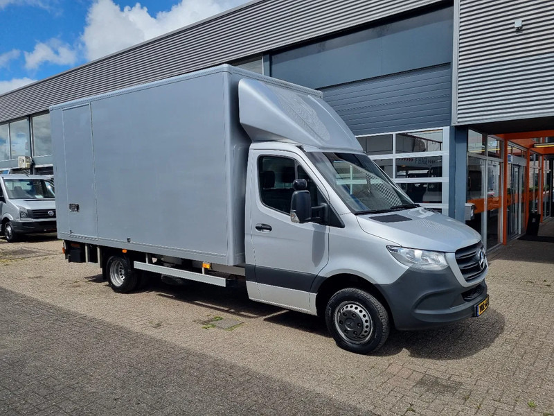 Mercedes-Benz Sprinter 516 CDI Koffer LBW 21m3 Euro 6 - شاحنة مغلقة الصندوق: صورة 1 Mercedes-Benz Sprinter 516 CDI Koffer LBW 21m3 Euro 6 - شاحنة مغلقة الصندوق: صورة 1