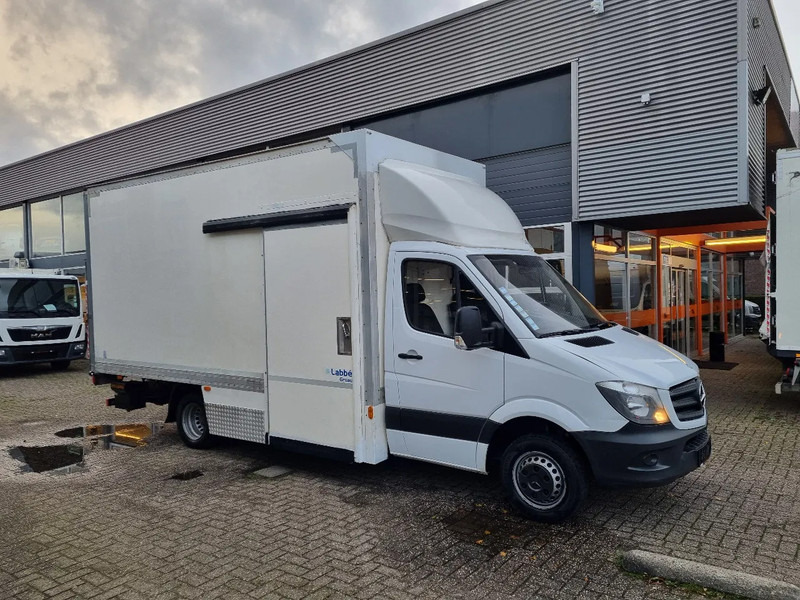 Mercedes-Benz Sprinter 516 CDI Koffer LBW Dhollandia 750KG Euro 5B - شاحنة مغلقة الصندوق: صورة 1 Mercedes-Benz Sprinter 516 CDI Koffer LBW Dhollandia 750KG Euro 5B - شاحنة مغلقة الصندوق: صورة 1