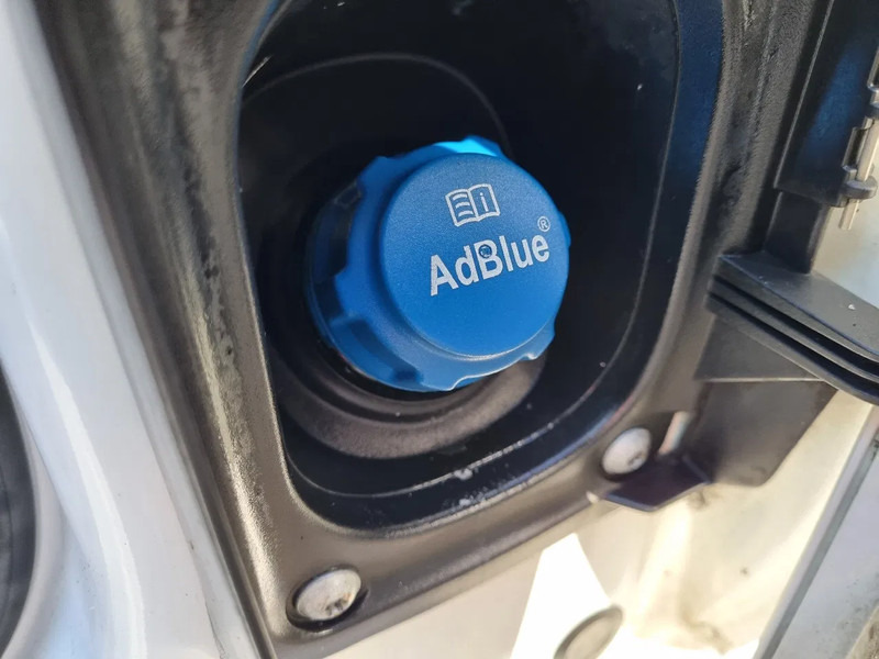 فان المدمجة Mercedes-Benz Vito 114 CDI L2 Euro 6 RWD 2.2 CDI: صورة 14